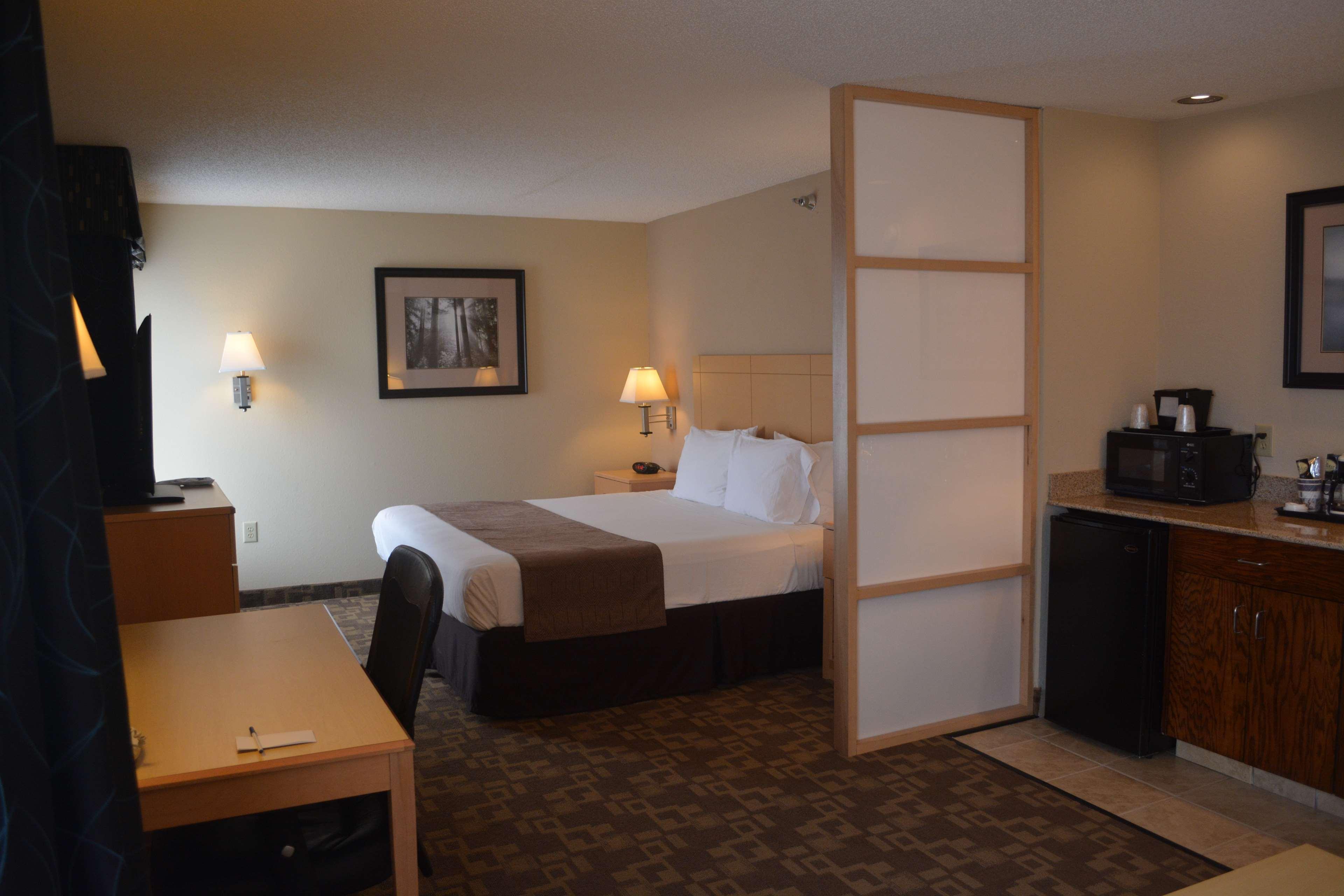 Surestay Plus Hotel By Best Western Roanoke Rapids I-95 Szoba fotó